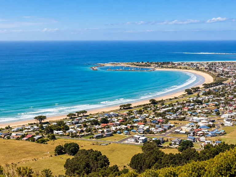 Apollo Bay township and coastline viewed across the bay